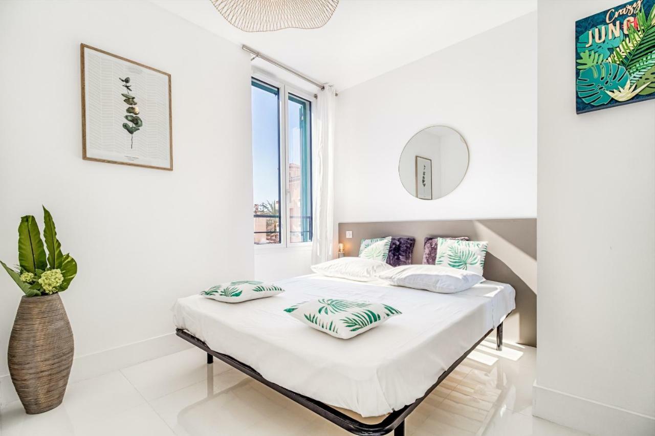 דירות וילפראנש-סור-מר New ! Sea View Design + Balcony 203 מראה חיצוני תמונה